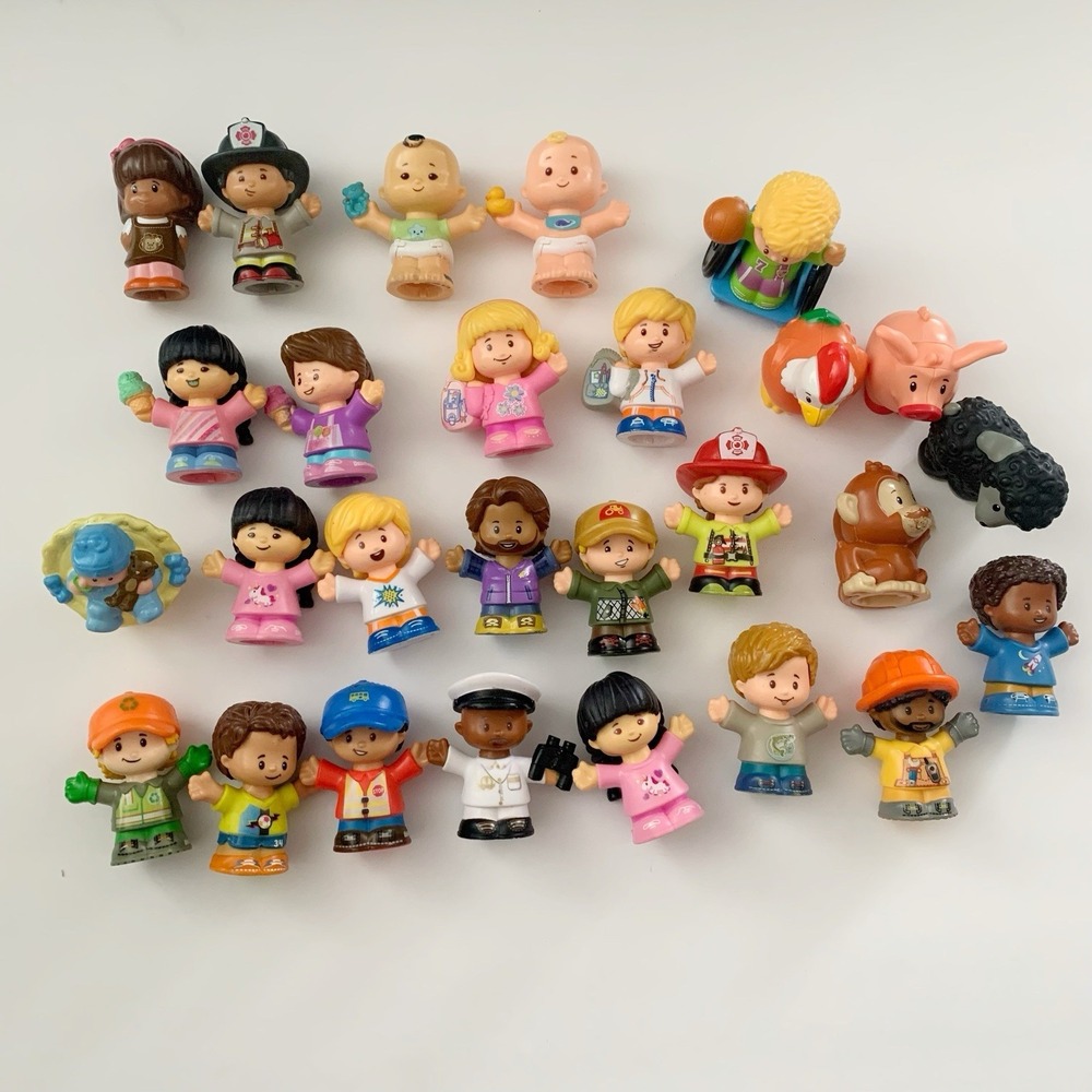 Fisher Price Little People Lot Of 27 People Animals